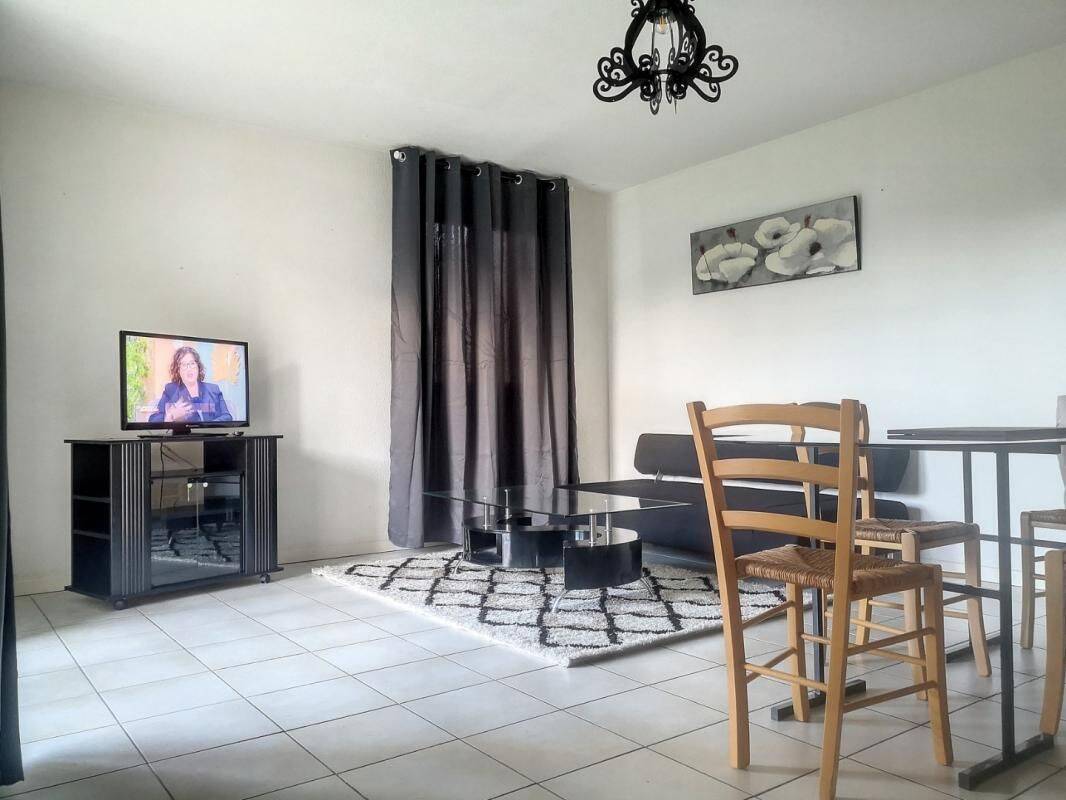 Appartement 3 pièces 60 m² · à Pineuilh · 60 m² · 727 €