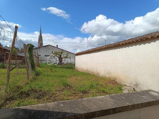 Maison à vendre 86 500 € 5 pièces 3 chambres 76,5 m² Miramont-de-Guyenne 47800