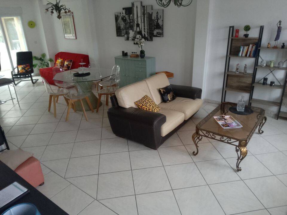 Appartement 5 pièces 99 m² · à Arras · 99 m² · 1 150 €