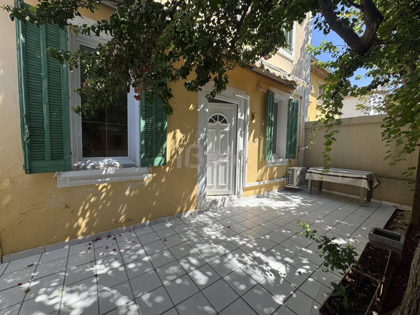 Maison 4 pièces 82 m² · à Toulon · 81,7 m² · 1 325 €