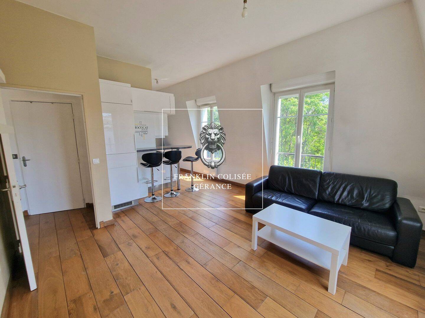 Appartement 2 pièces 43 m² · à Thiais · 42,8 m² · 992 €