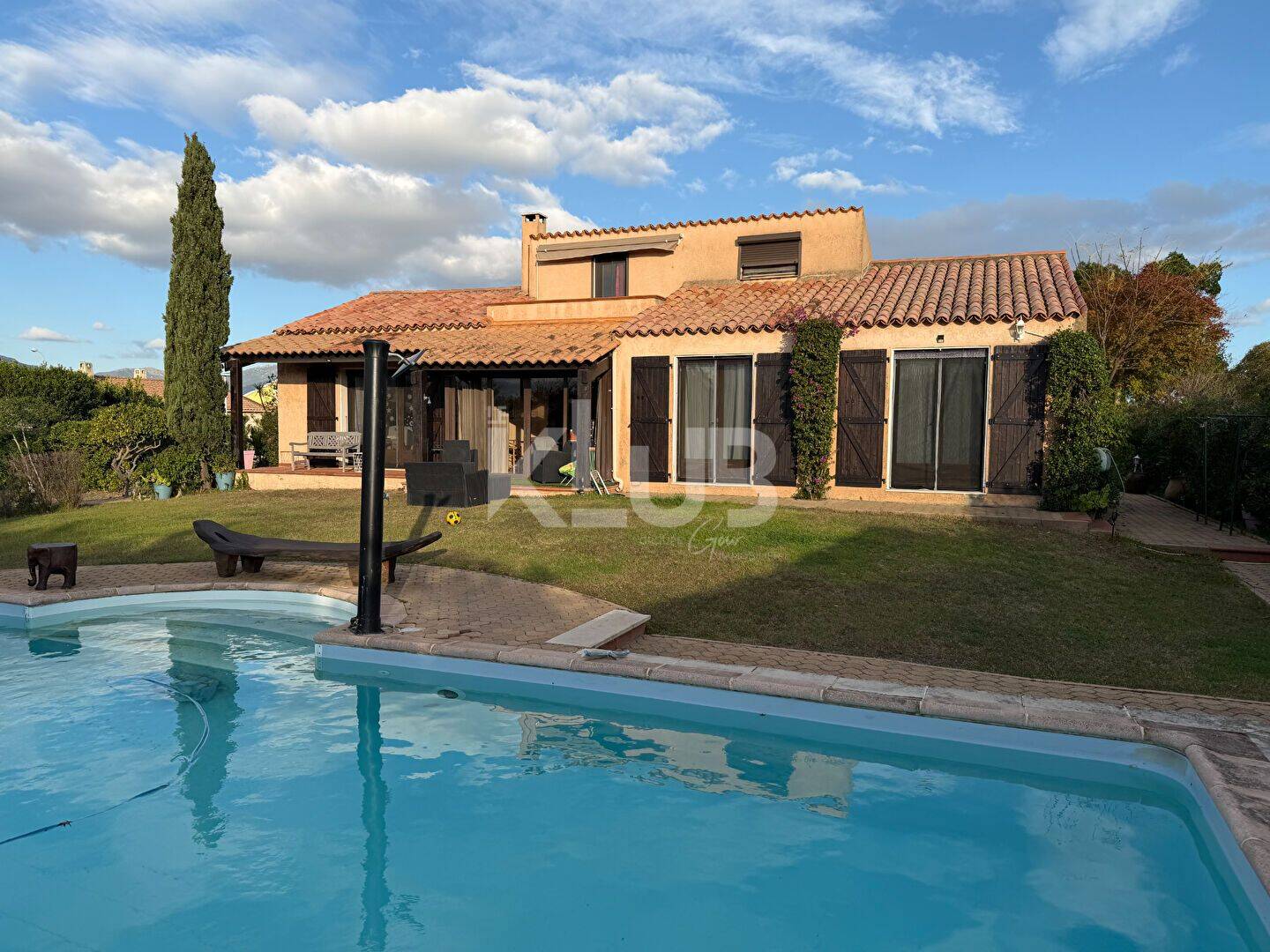Maison 5 pièces 140 m² · à Lucciana · 140 m² · 555 000 €