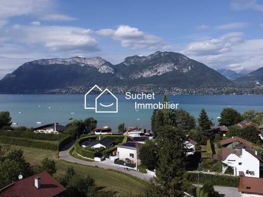 Terrain constructible viabilisé à vendre 535 000 € 661 m² de terrain Sevrier 74320