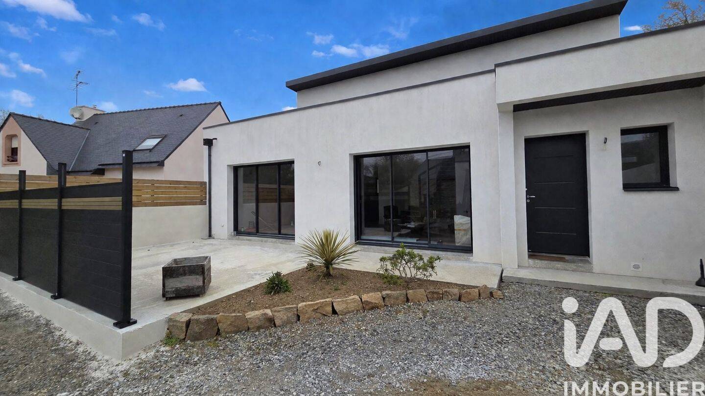 Maison 4 pièces 134 m² · à Péaule · 134 m² · 374 000 €