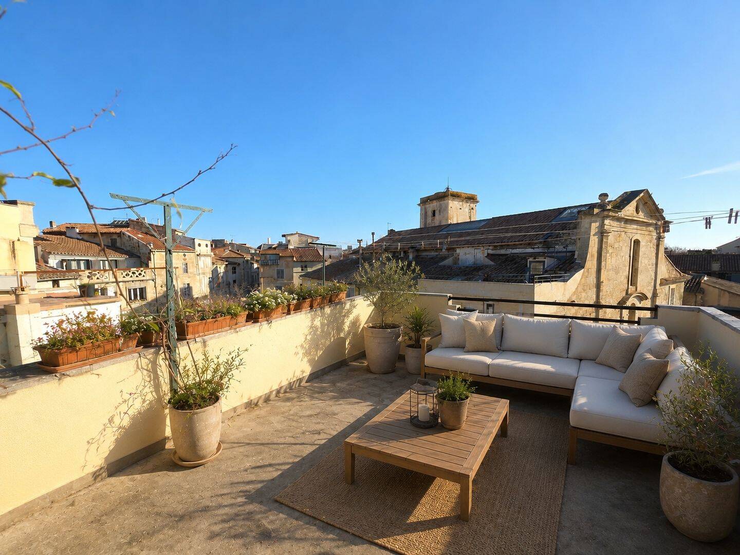 Maison 7 pièces 236 m² · à Arles · 236 m² · 697 000 €