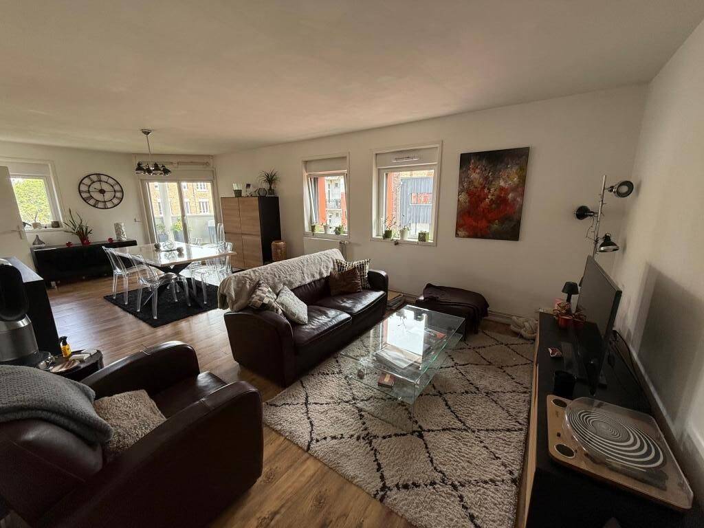 Appartement 4 pièces 103 m² · à La Madeleine · 102,7 m² · 1 450 €/mois