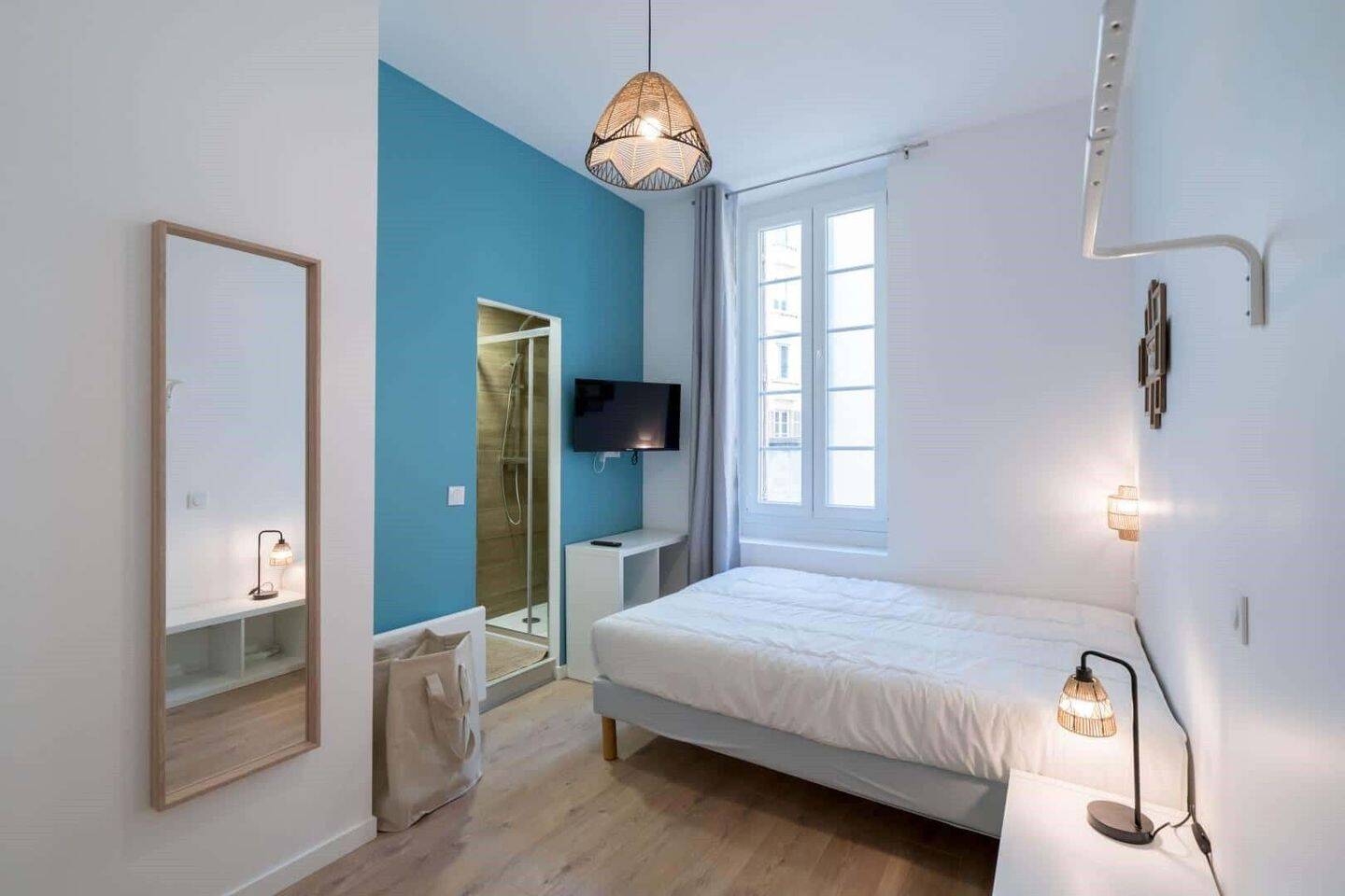 1 pièce 15 m² · à Toulon · 15 m² · 415 €