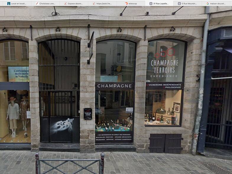 Local commercial à louer 3 584 € 36 m² de surface de vente Lille 59000