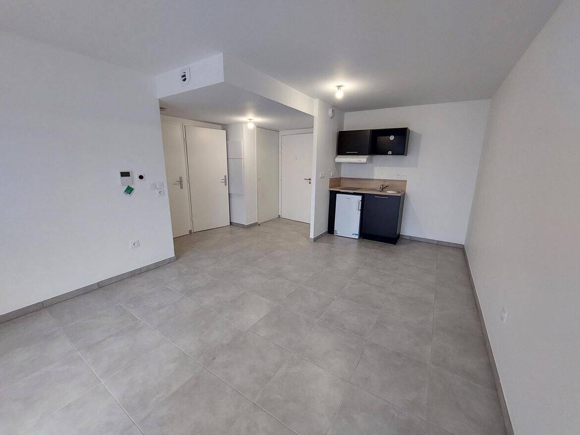 Appartement 2 pièces 44 m² · à Grenoble · 43,9 m² · 682 €