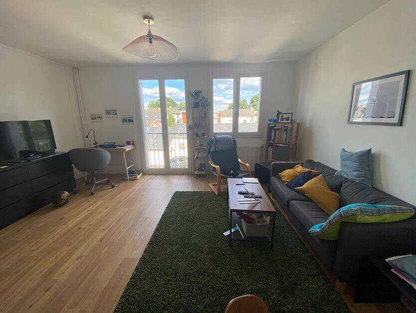 Appartement 2 pièces 32 m² · à Drancy · 32 m² · 488 €