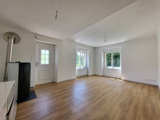 Appartement à louer 590 € 3 pièces 2 chambres 86 m² RDC Nayemont-les-Fosses 88100
