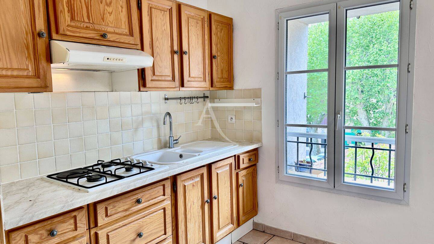 Maison 5 pièces 81 m² · à Ginasservis · 81,4 m² · 149 000 €
