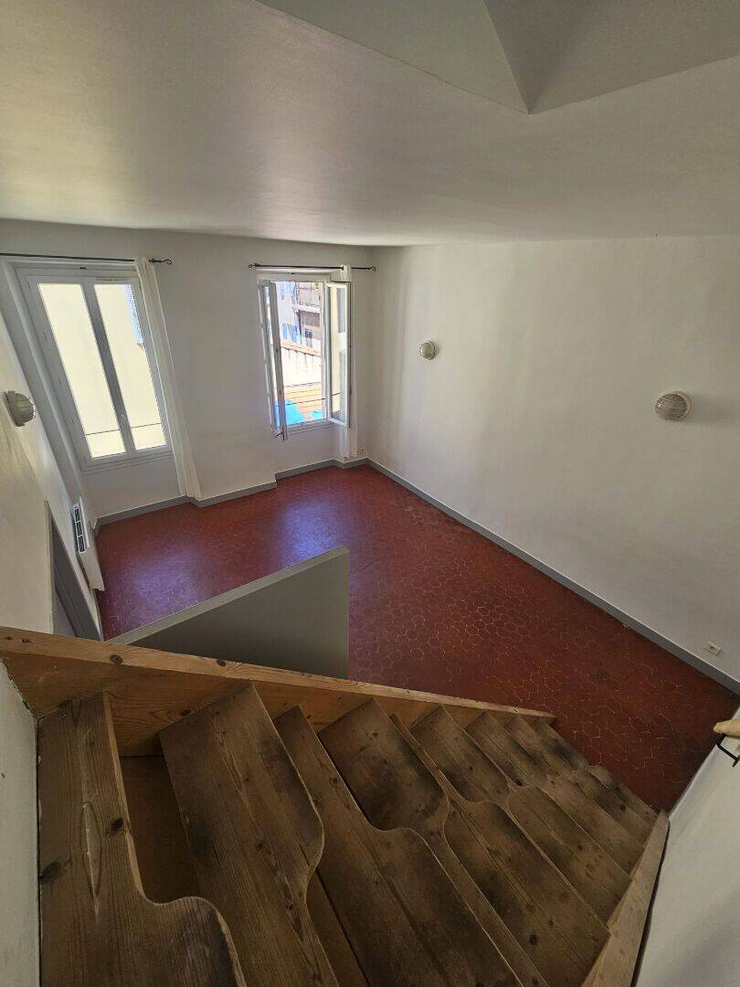 Appartement 2 pièces 38 m² · à Marseille 5ème Arrondissement · 37,8 m² · 570 €