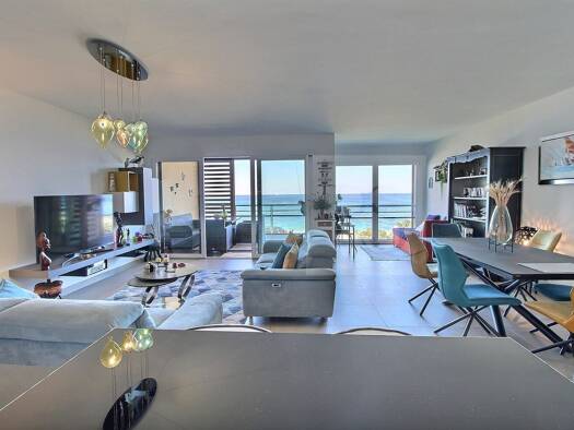 Appartement à vendre 787 500 € 3 pièces 2 chambres 116 m² Étage 1/3 Porticcio Grosseto-Prugna 20166