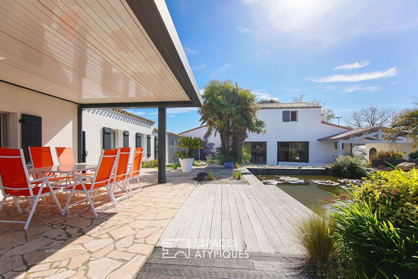 Maison 8 pièces 270 m² · à Le Fenouiller · 270 m² · 835 000 €