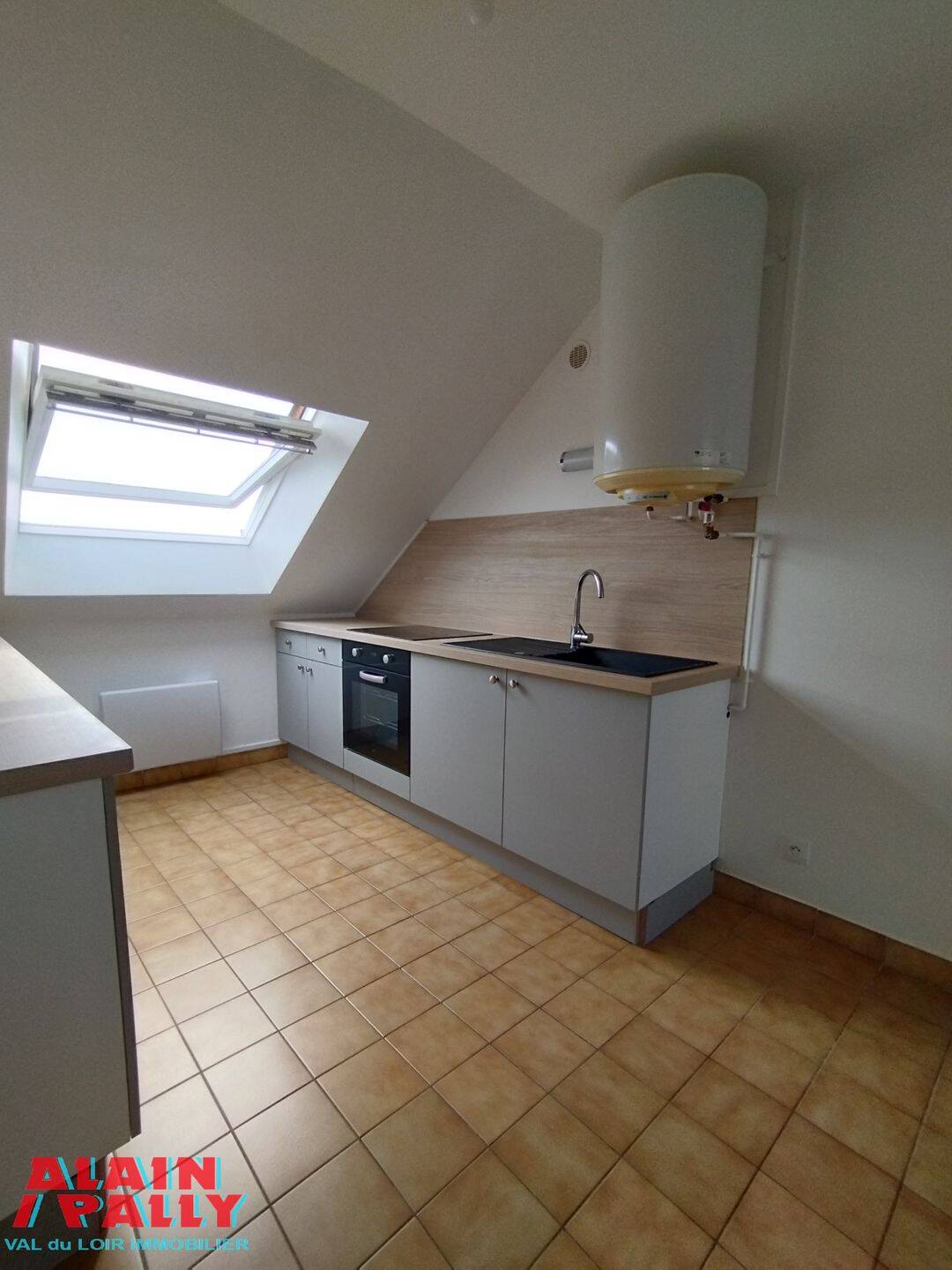 Appartement 2 pièces 31 m² · à Bonneval · 30,5 m² · 425 €/mois