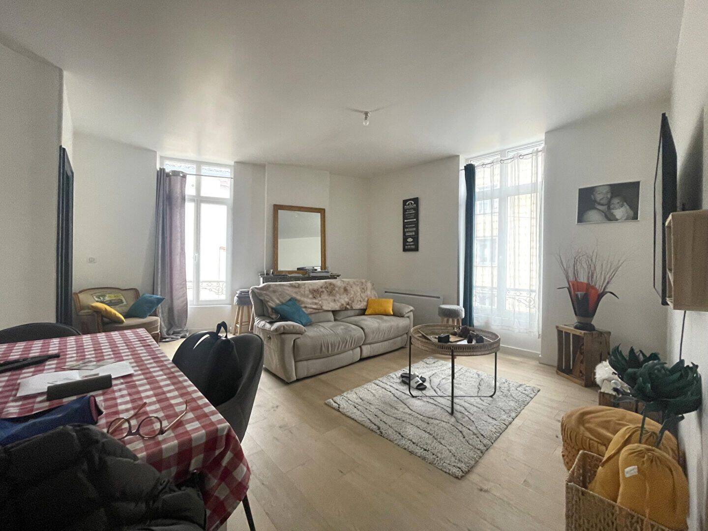 Appartement 4 pièces 114 m² · à Montauban · 113,5 m² · 877 €