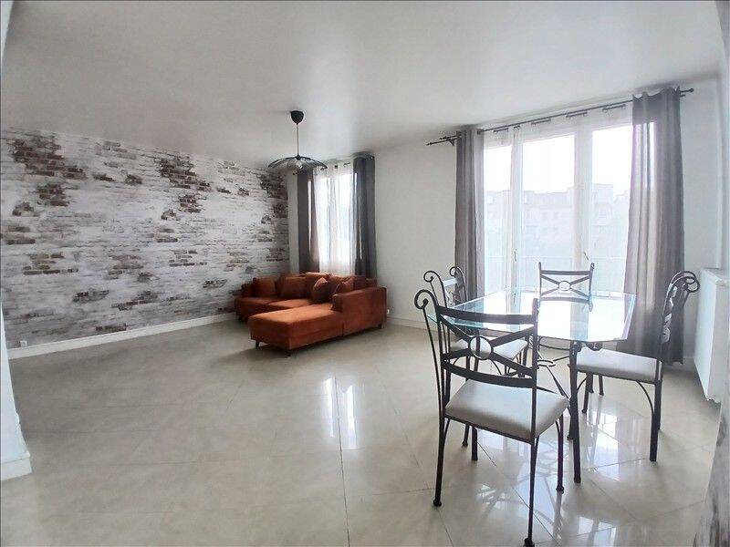 Appartement 3 pièces 76 m² · à Ivry-sur-Seine · 76 m² · 1 744 €
