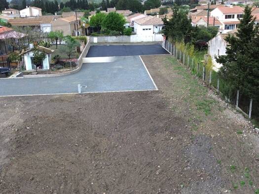 Terrain constructible viabilisé à vendre 118 000 € 1 372 m² de terrain Sud Lézignan-Corbières 11200