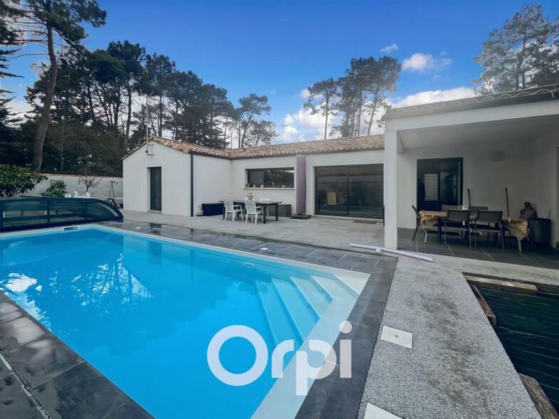 Maison à vendre 599 990 € 5 pièces 4 chambres 128,3 m² 599 m² de terrain Peripherie Saint-Jean-de-Monts 85160