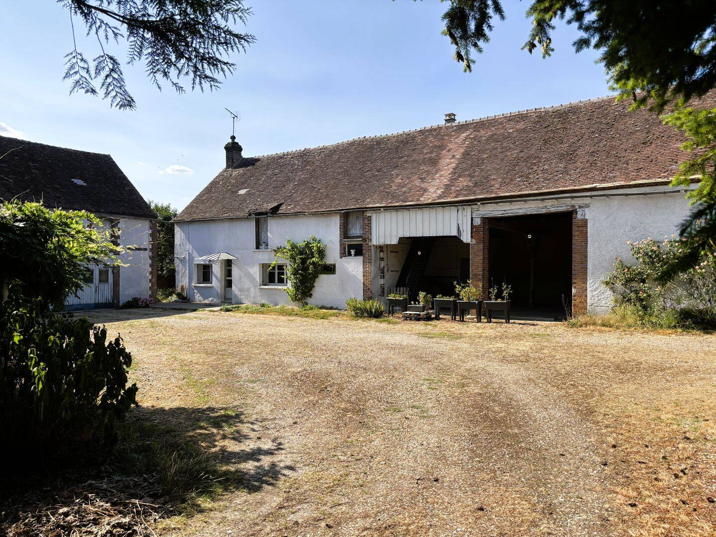Maison 3 pièces 90 m² · à Savigny-sur-Clairis · 90 m² · 135 000 €