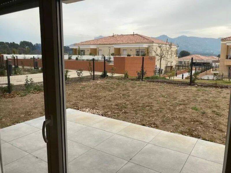 Appartement 2 pièces 43 m² · à Aubagne · 43 m² · 950 €