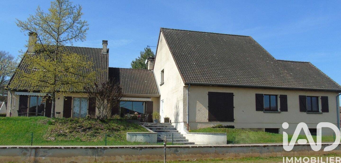 Maison 11 pièces 347 m² · à Rigny-sur-Arroux · 347 m² · 267 500 €