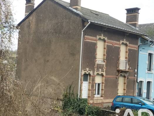 Immeuble à vendre 153 000 € 170 m² Longuyon 54260