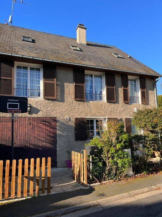 Appartement 1 pièce 12 m² · à Savigny-sur-Orge · 12 m² · 400 €