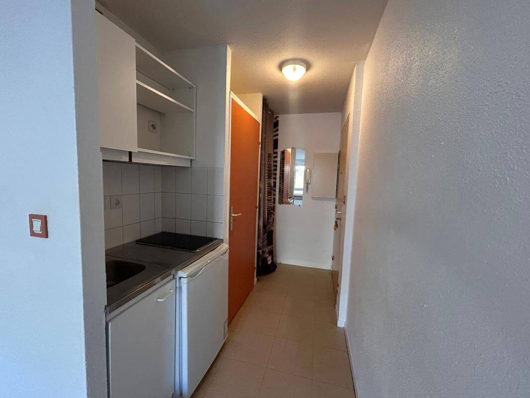 Appartement 1 pièce 21 m² · à Lyon 7ème Arrondissement · 20,8 m² · 500 €