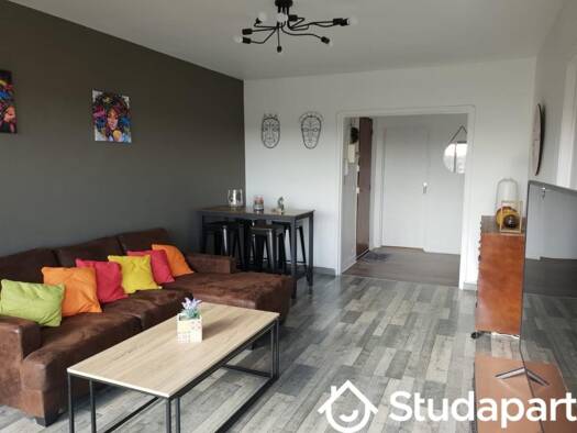 Colocation à louer 545 € 1 pièce 2 chambres 12 m² 3ème étage Mousseau-Bonhomme en Pierre Évry-Courcouronnes 91000