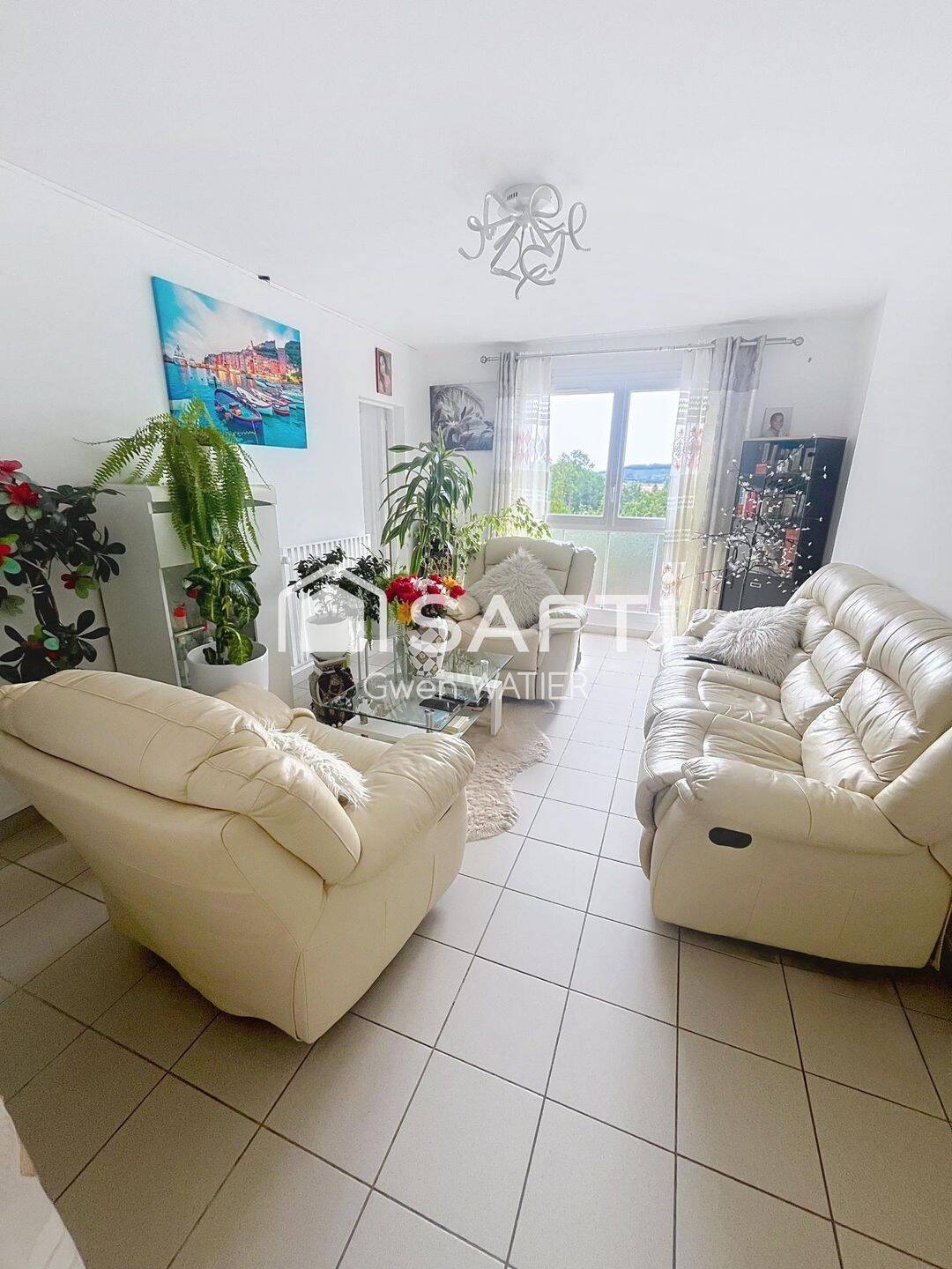 Appartement 4 pièces 63 m² · à Etampes-sur-Marne · 63 m² · 88 000 €