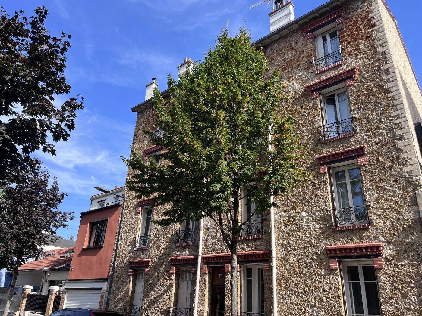 Appartement 3 pièces 40 m² · à Issy-les-Moulineaux · 40 m² · 1 150 €/mois