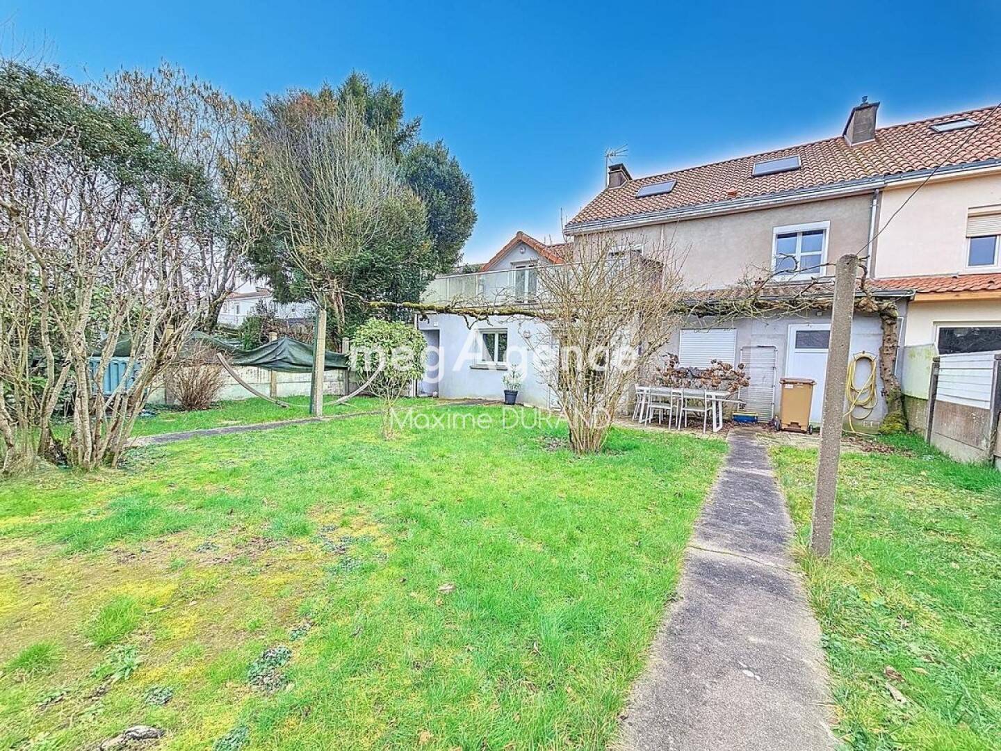 Maison 9 pièces 182 m² · à Cholet · 182 m² · 265 000 €