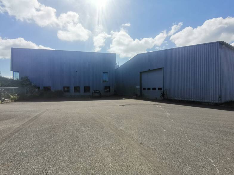 Local commercial à louer 4 714 € 1 307 m² de surface de vente Lannion 22300