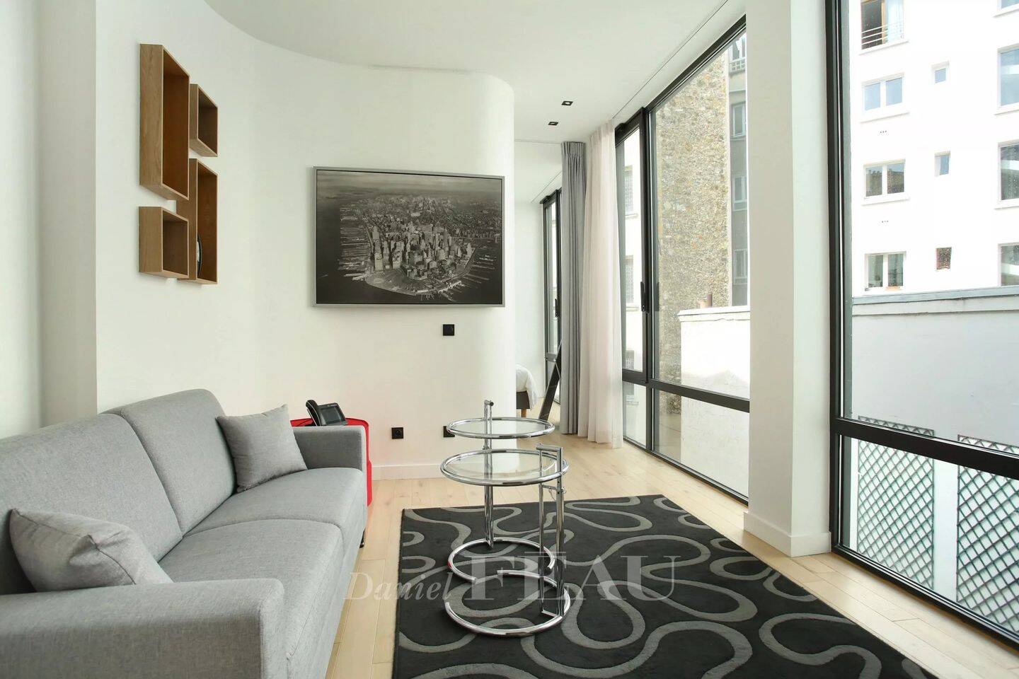Appartement 2 pièces 37 m² · à Paris 8ème Arrondissement · 37 m² · 2 300 €