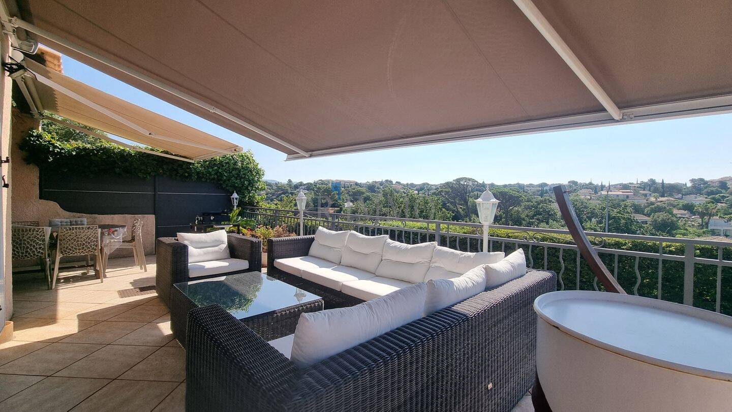 Maison 4 pièces 99 m² · à Fréjus · 99 m² · 488 000 €
