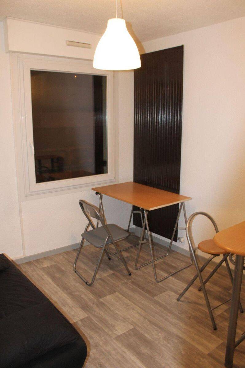 Appartement 1 pièce 17 m² · à Chambéry · 17 m² · 420 €