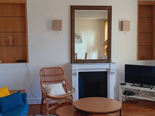 Appartement à louer 1 780 € 2 pièces 1 chambre 50 m² Étage -5/6 Jardin de Reuilly Paris 12ème arrondissement 75012