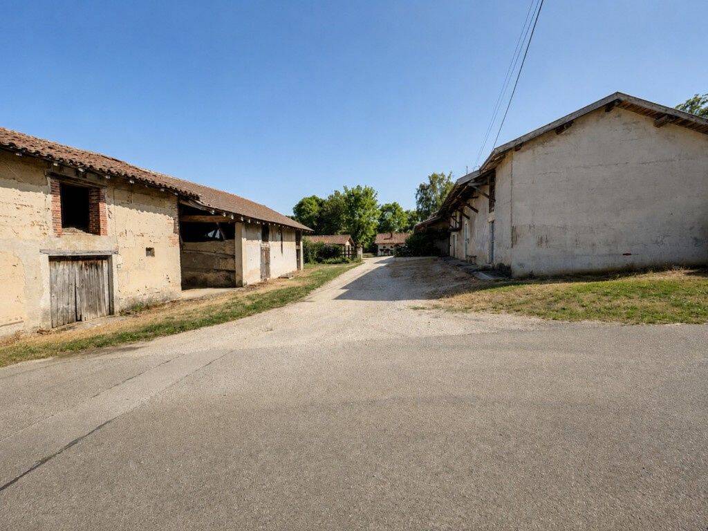 Maison 3 pièces 150 m² · à Châtenay · 150 m² · 189 000 €