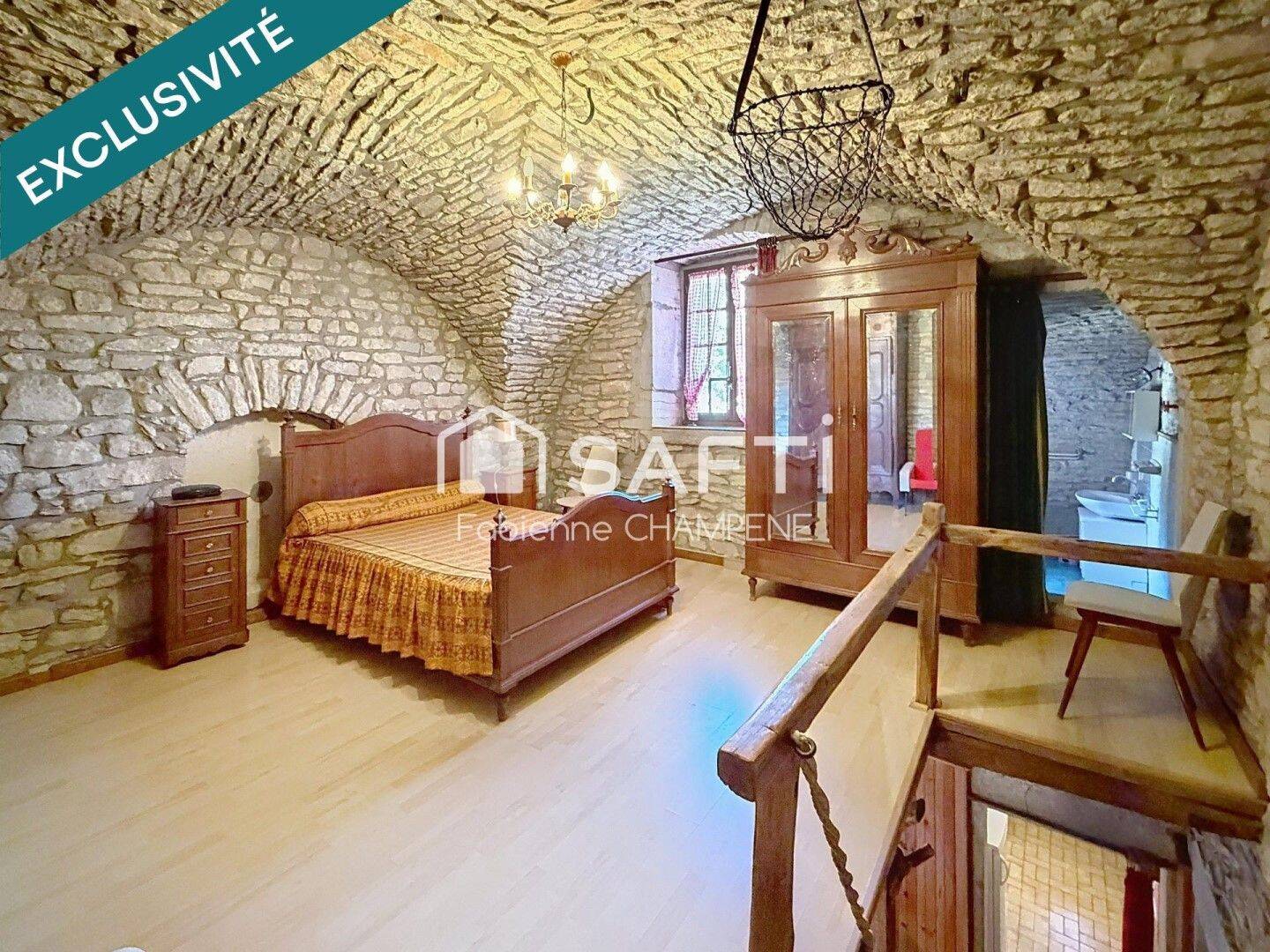 Maison 4 pièces 115 m² · à Verges · 115 m² · 165 000 €