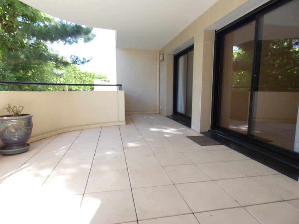 Appartement 4 pièces 113 m² · à La Baule-Escoublac · 113 m² · 2 100 €