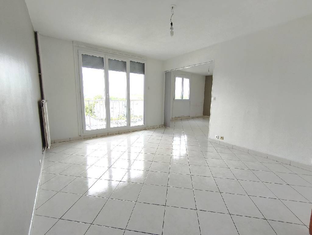 Appartement 4 pièces 75 m² · à Meaux · 75 m² · 1 000 €