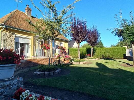 Maison de plain-pied à vendre 199 000 € 5 pièces 2 chambres 78 m² 1 432 m² de terrain Saumont-la-Poterie 76440