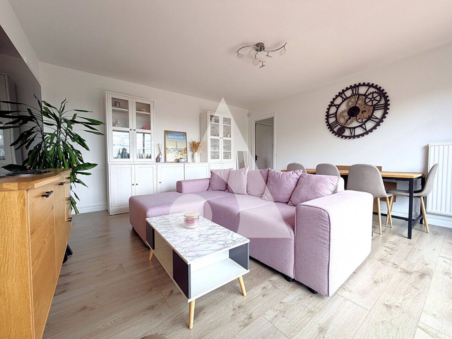 Appartement 2 pièces 50 m² · à Deuil-la-Barre · 50 m² · 219 900 €