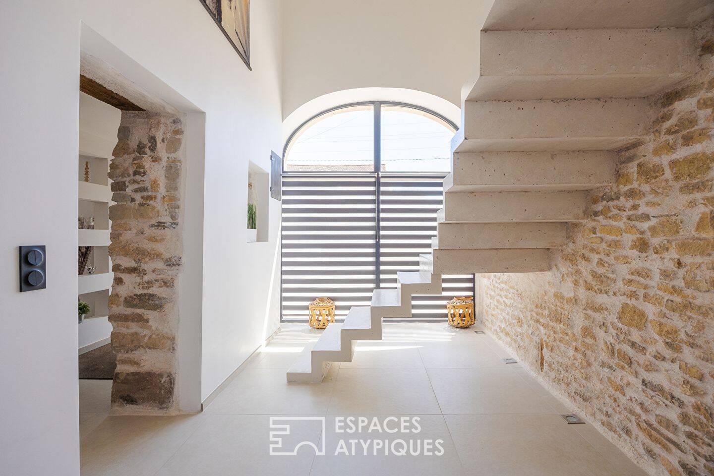 Maison 9 pièces 280 m² · à Sainte-Pôle · 280 m² · 432 000 €