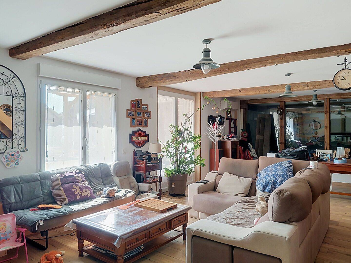 Maison 7 pièces 197 m² · à Thivars · 197 m² · 345 000 €