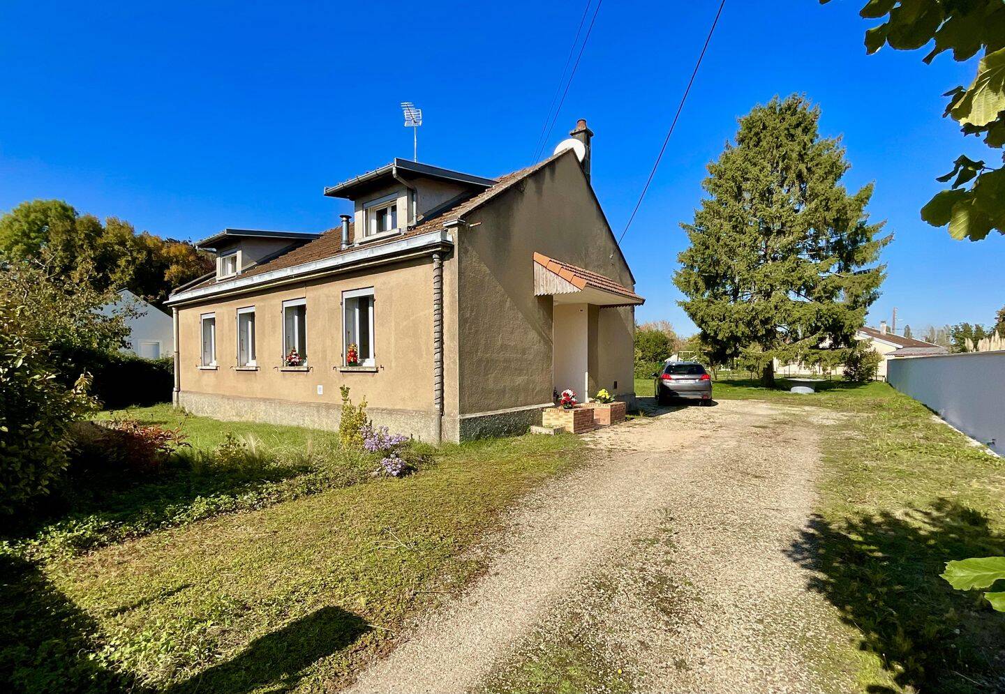 Maison 5 pièces 110 m² · à Tavaux · 110 m² · 185 000 €