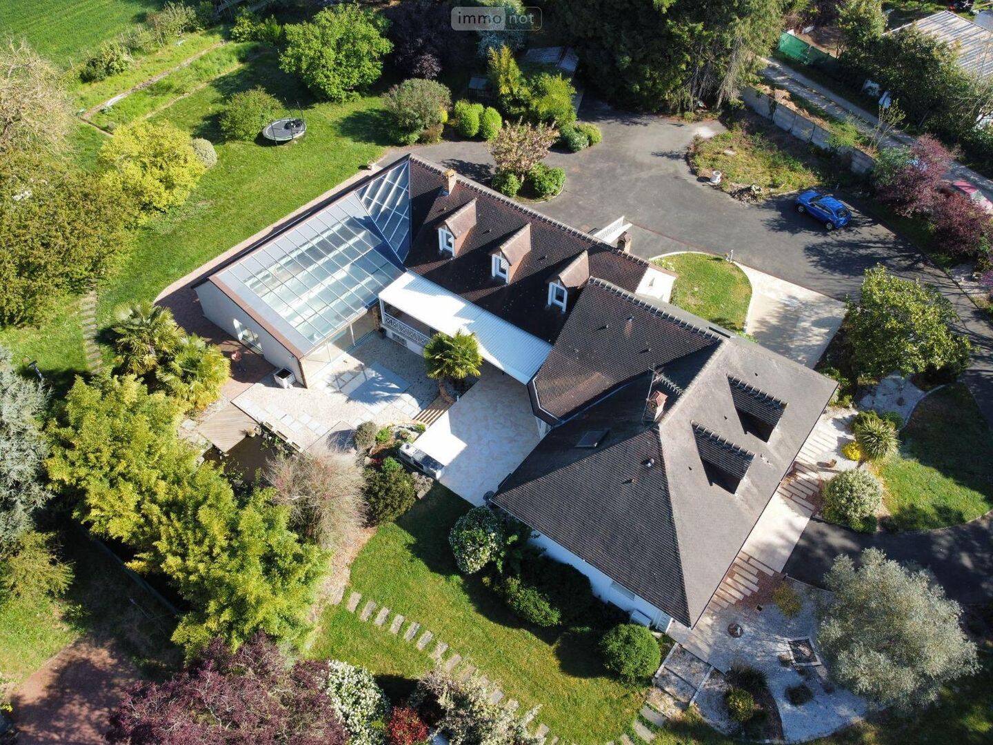 Maison 10 pièces 328 m² · à Le Mans · 328 m² · 661 000 €