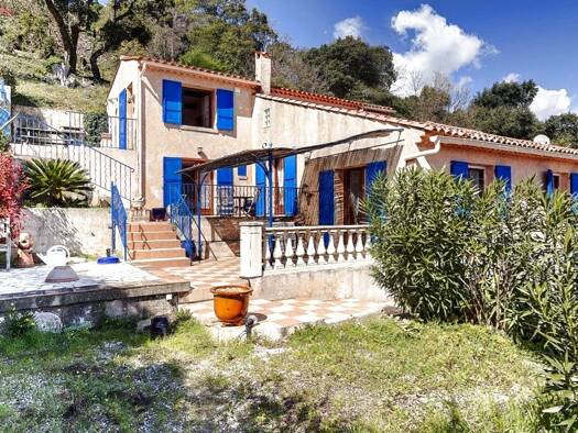 Maison à vendre 675 000 € 5 pièces 3 chambres 135 m² 984 m² de terrain La Garde-Freinet 83680